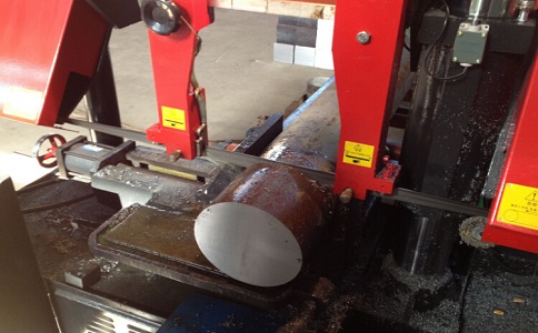 大余卧式带锯床加工时出现明显振荡如何排查？